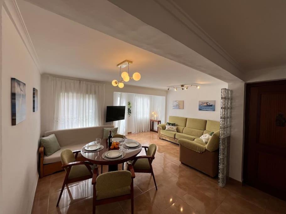 Apartamento Monika Playa Y Grau Gandía Buitenkant foto